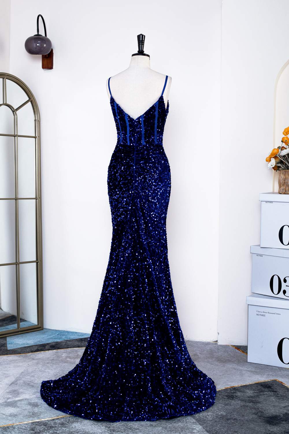 Royal Blue Sequins Spaghetti Straps Mermaid Long Prom Dress