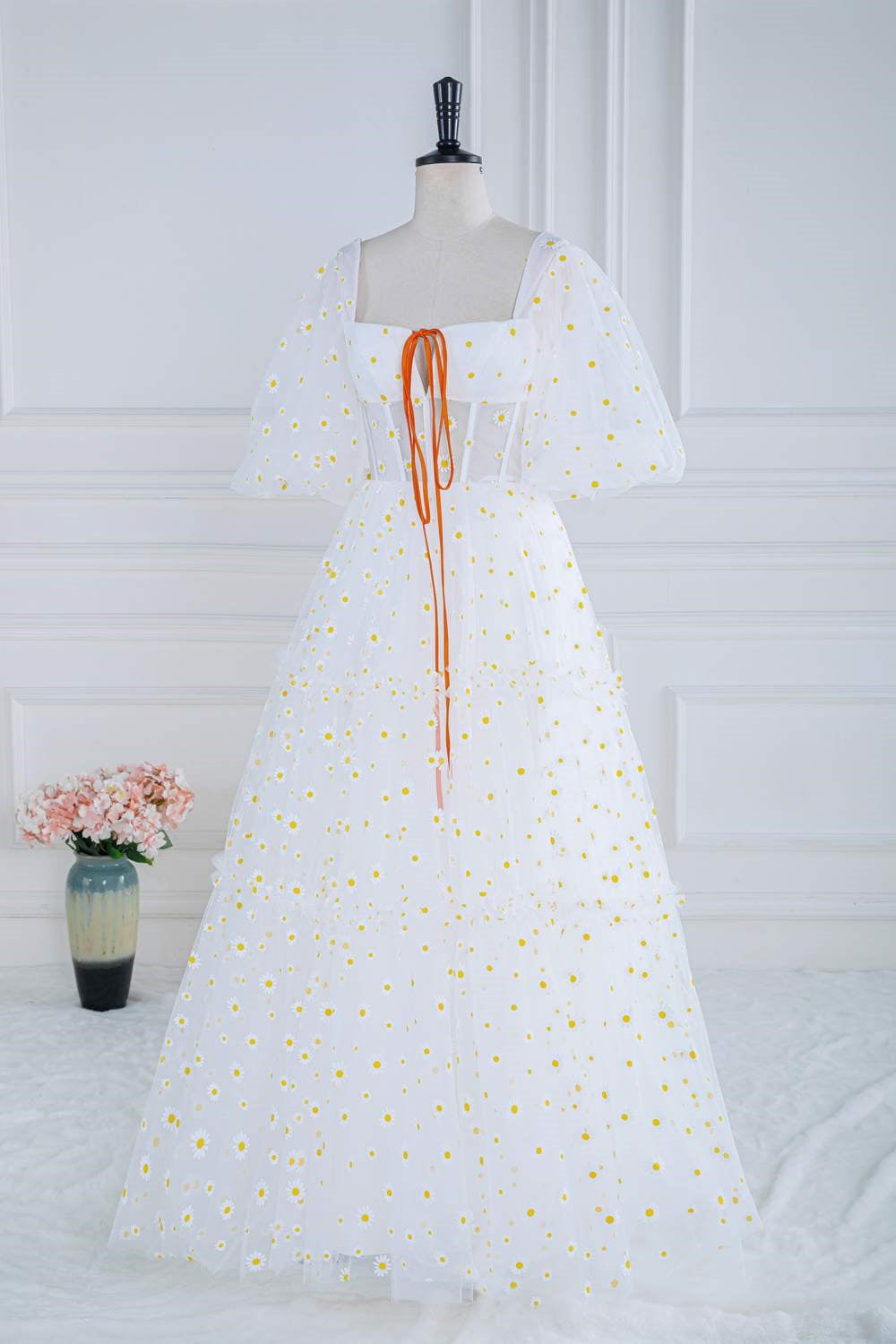 White Daisy Embroidery Puff Sleeves A-line Long Prom Dress