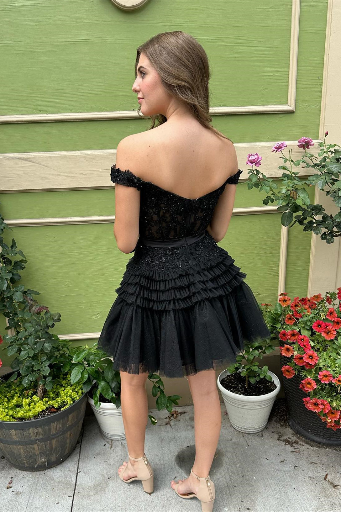 Pink Plunging Off-the-Shoulder Appliques Multi-Layers Homecoming Dress