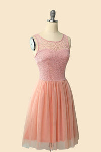 Sleeveless Crew Neck Lace Pink Short Bridesmaid Dress