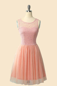 Sleeveless Crew Neck Lace Pink Short Bridesmaid Dress