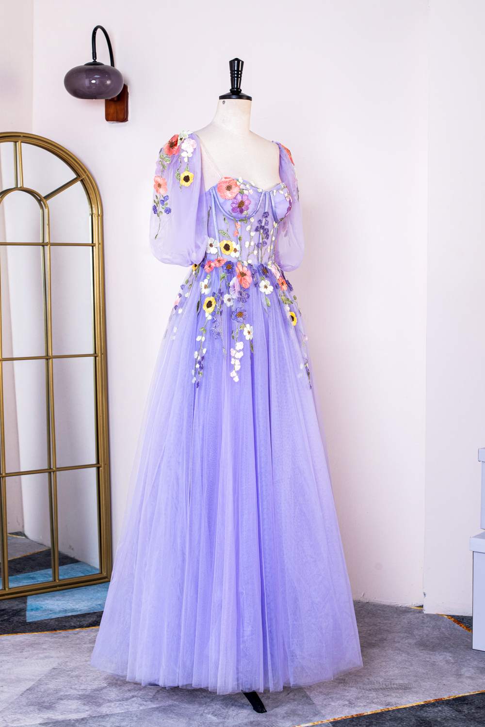 Lavender Puff Sleeves Floral Appliques A-line Long Prom Dress
