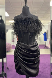 Black Strapless Satin Sheath Pleated Homecoming Dress with Feathers