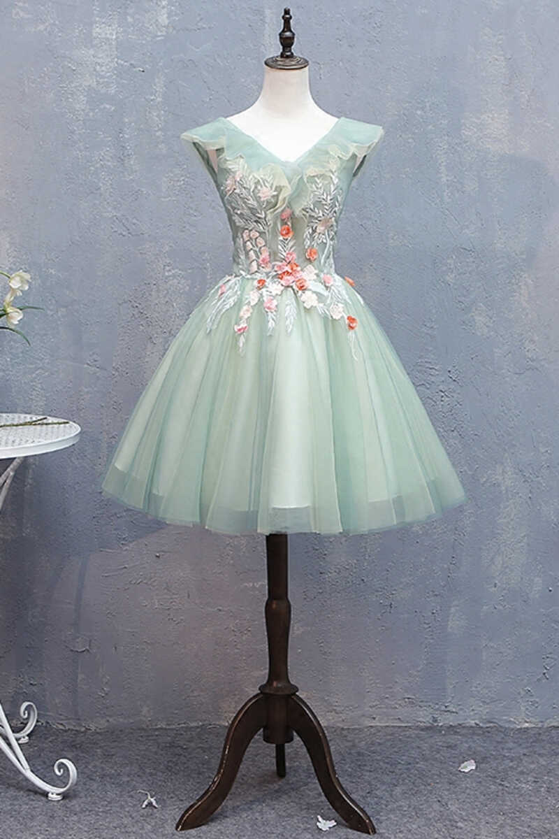 Light Green Appliques V-Neck A-Line Short Homecoming Dress