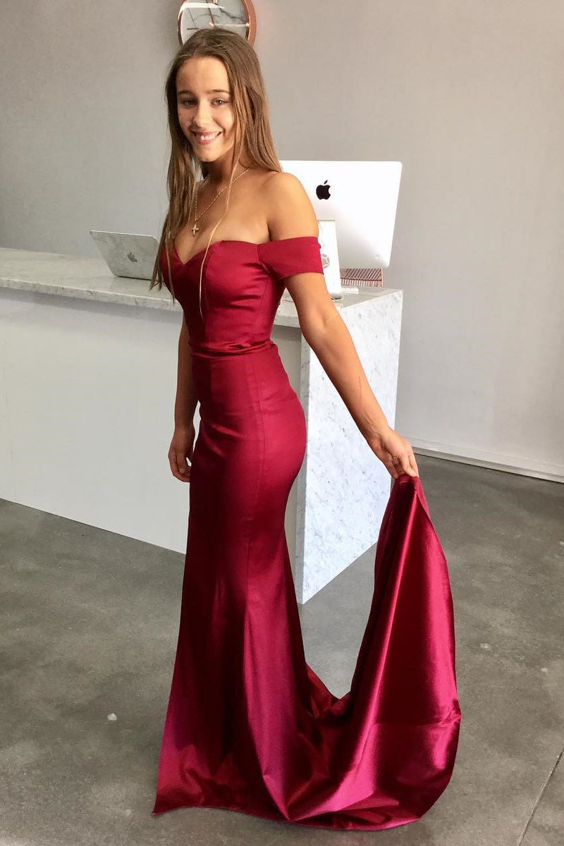 Gorgeous Off Shoulder Mermaid Red Bridesmaid Dress with Train