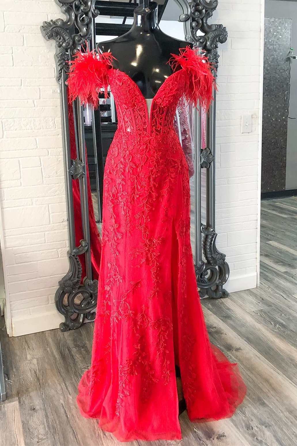 Red Appliques Feather Off-the-Shoulder Long Prom Dress with Slit
