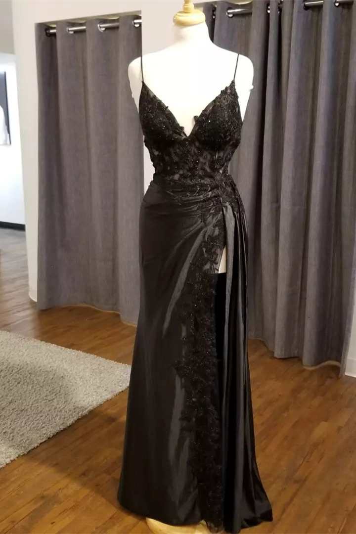 Black Floral Lace V-Neck Long Prom Dress with Slit – Dreamdressy