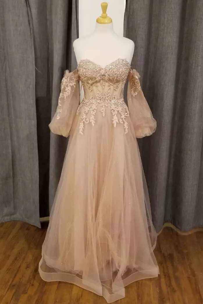 Champagne Tulle Lace Sweetheart A-Line Prom Dress with Puff Sleeves