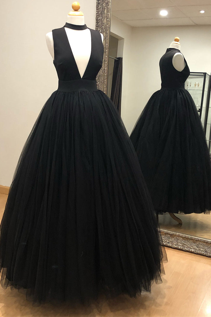 Gorgeous High Neck Black Long Ball Gown