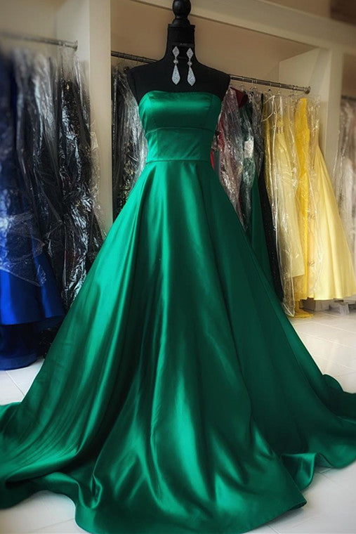 Simple deals green gown