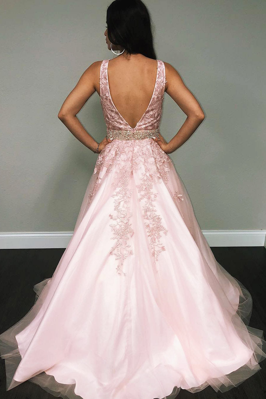 V-Neck Beaded Belt Pink Long Prom Dress with Lace Appliques