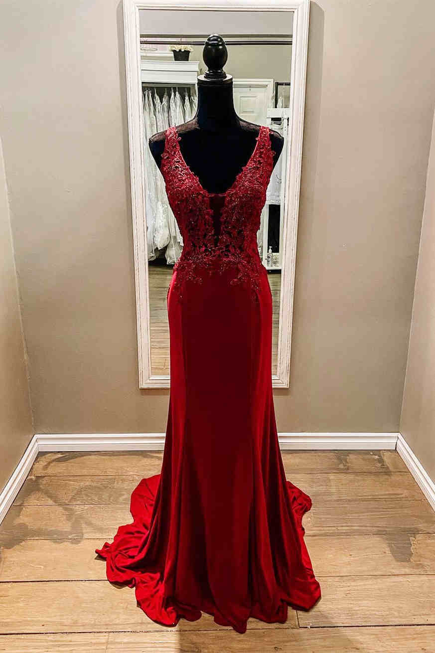 Mermaid Sleeveless Red Lace Prom Dress