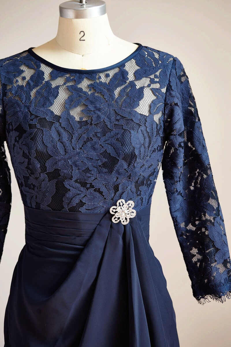 Navy Blue Lace Long Sleeve Ruched Short Mother of the Bride Dress
