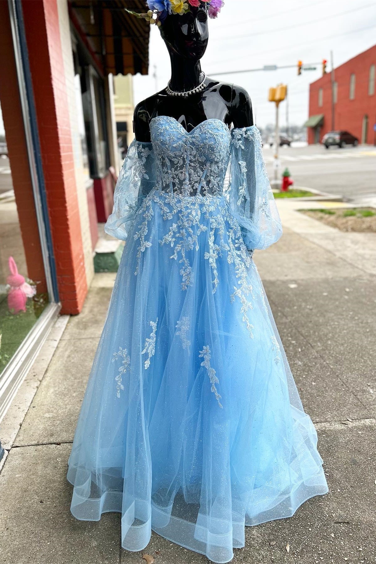 BLUELEA ブルレア  Hem tulle docking pullover Blue Floral Lace Sweetheart A-Line Prom Gown with Sleeves
