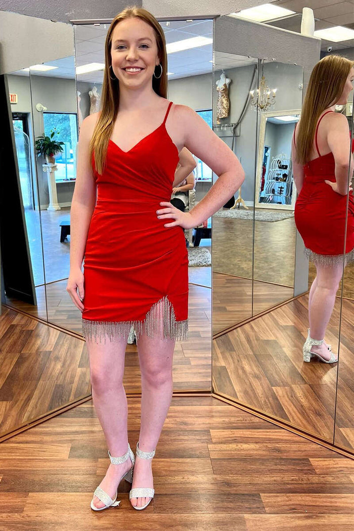 Red V-Neck Ruched Tassel Short Homecoming Dress